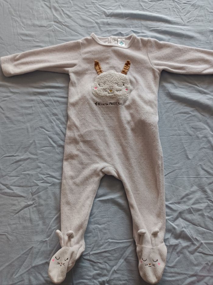 Pyjama velours taille 9 mois - photo numéro 2