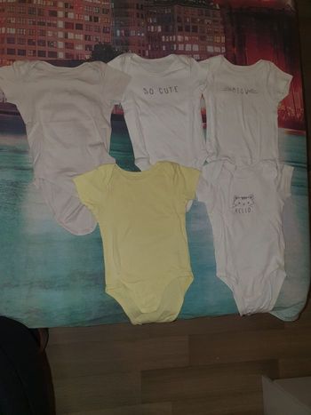 Bodies manche courte