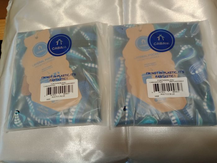 Pochettes Cabaïa neuves - photo numéro 2
