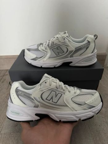 New Balance 530 Shoes
38