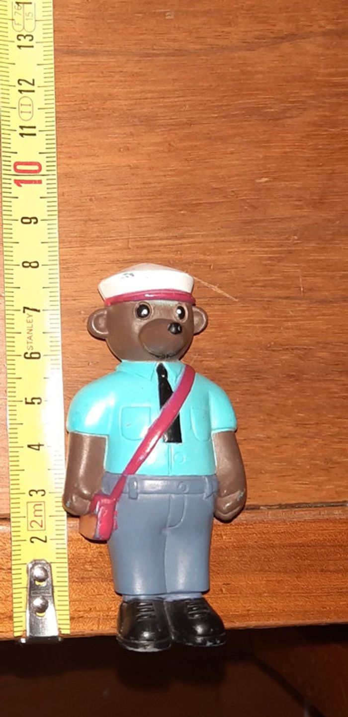Figurine petit ours brun - photo numéro 3