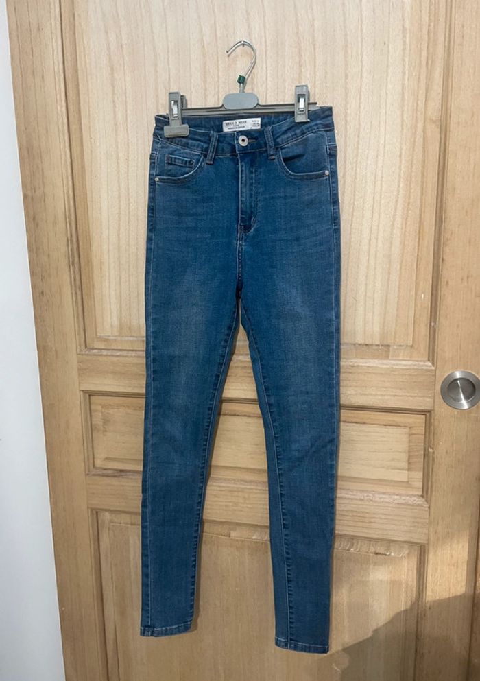 Jeans basique simple uni bleu taille 36 -50 % par lot - photo numéro 20