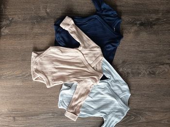 Lot de 3 bodies garçon 1 mois