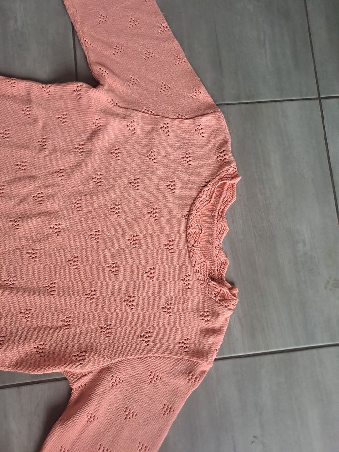 Pull vintage ajouré rose saumon - photo numéro 4