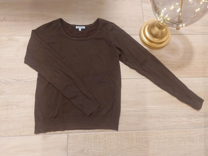 Petit pull léger marron 🍂 - Streboski - taille S - photo numéro 2