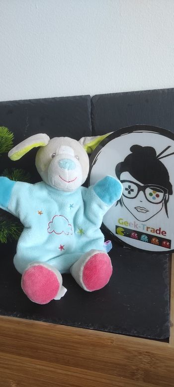 Chien gris jaune bleu nuage étoiles marionnette sucre d'orge rouge Lapin Doudou