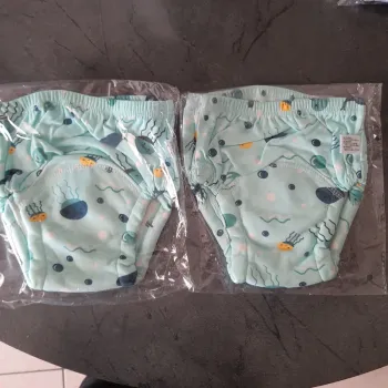 Lot 2 culottes d'apprentissage
propreté enfant/ þébé
garcon 2/3ans 100cm M-culottes de mômes