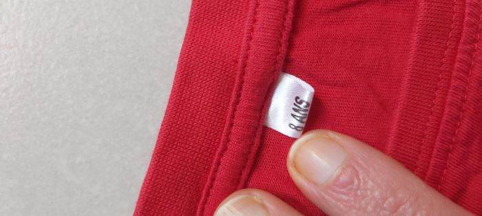 Tshirt manche longue 8 ans - photo numéro 3