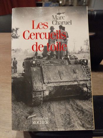 Livre les cercueils de toile