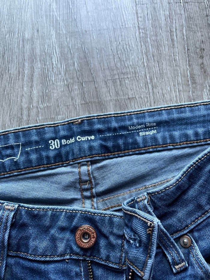 Jean levi’s droit taille 30 (équivalent 38) - photo numéro 3