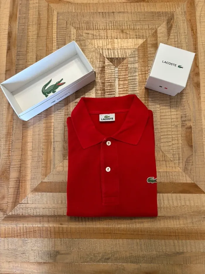 Polo Lacoste rouge