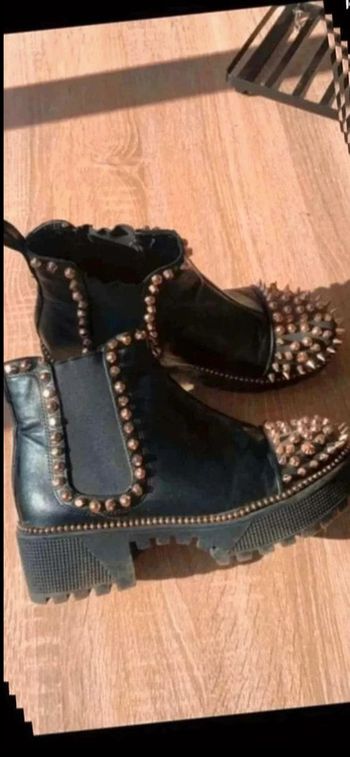 Bottes  à clous