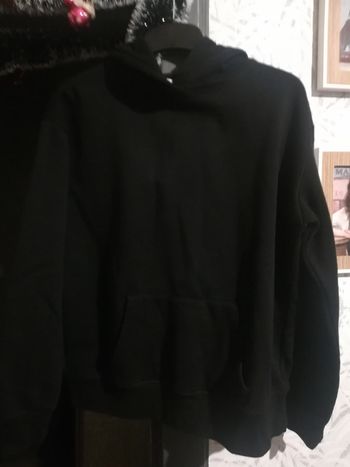 Pull à capuche taille S primark