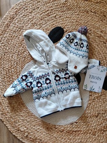 Gilet polaire et bonnet Obaïbi