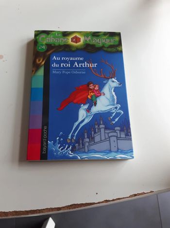 Livre cabane magique au royaume du roi Arthur