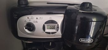 Cafetiere combine delonghi