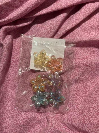 Petites pinces fleurs