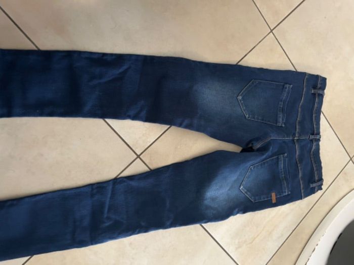 Jean
