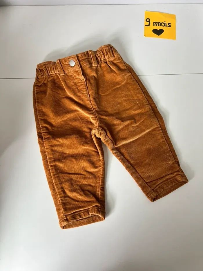 Pantalon côtelé 9 mois