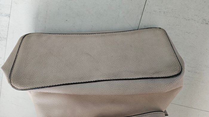 Sac a main beige chaînes 3 compartiments bon état global - photo numéro 7