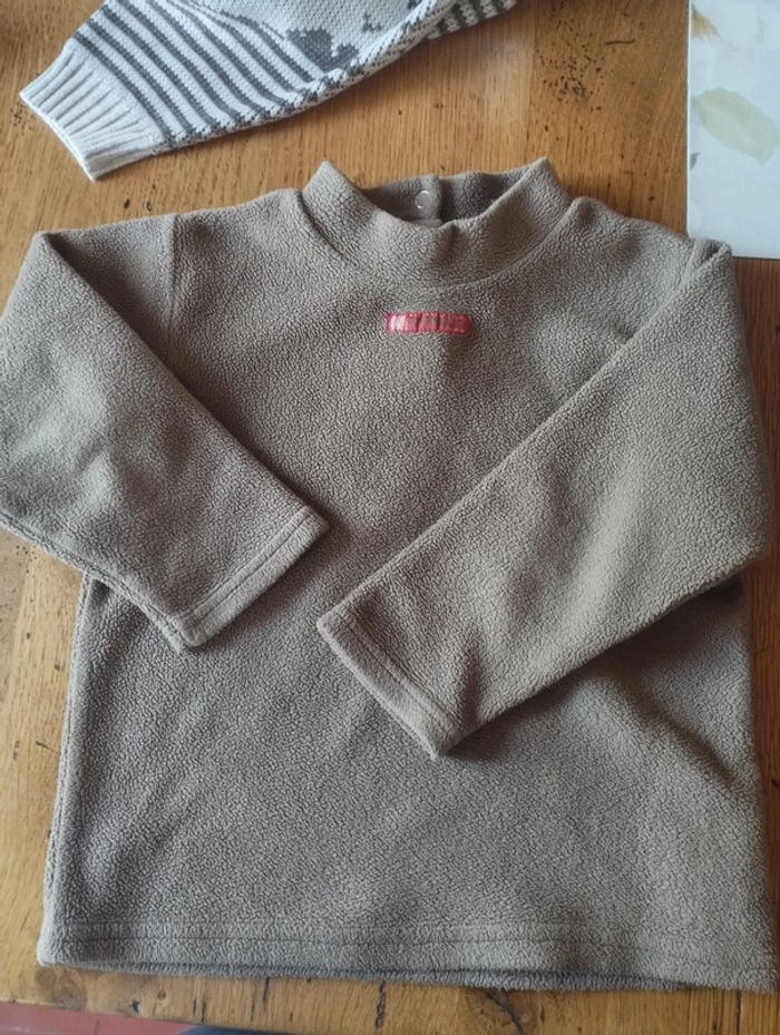 Lot pulls et chemise - photo numéro 3