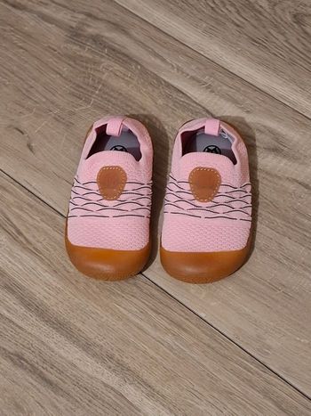 Chaussure chaussons fille mémoire de forme rose