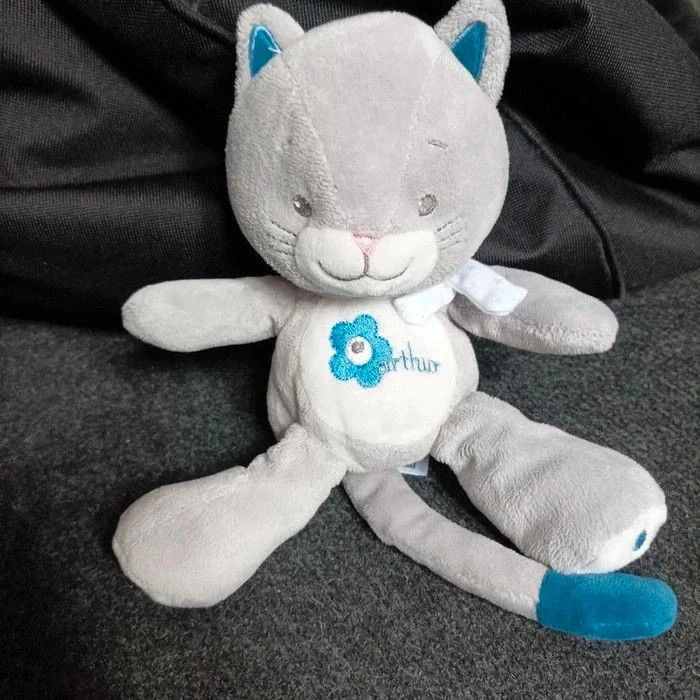 Peluche chat Arthur et Lola