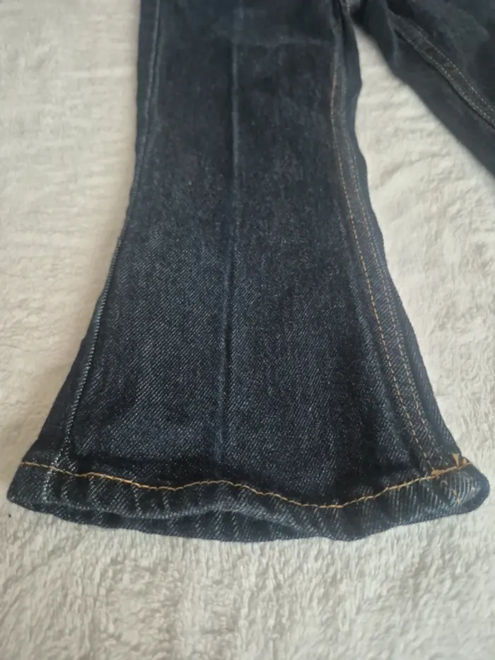 Jean H&M jamais porté 1,5 - 2 ans - photo numéro 3