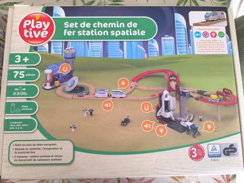 Playtive jouets bois son et lumière 