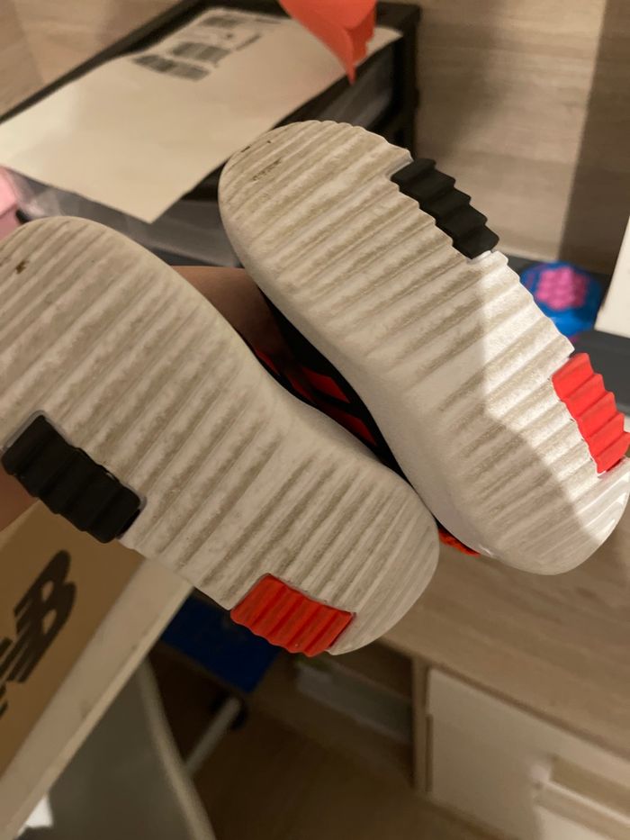 Basket bébé. - photo numéro 2