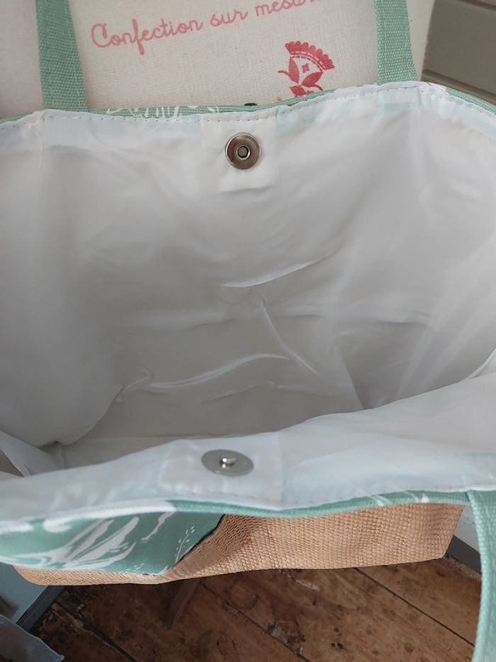 Sac cabas Yves Rocher idéal plage neuf avec étiquette - photo numéro 2