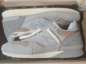 New Balance 475 M475VTI – 40 EU – Neuves – Suède gris / beige – Boîte