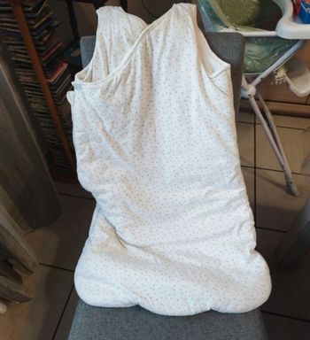 Gigoteuse TBE 6/18 mois bout chou