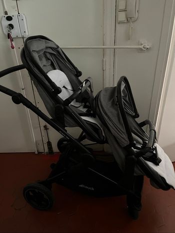 Poussette double + 2 maxi cossi + adaptateur pour la poussette