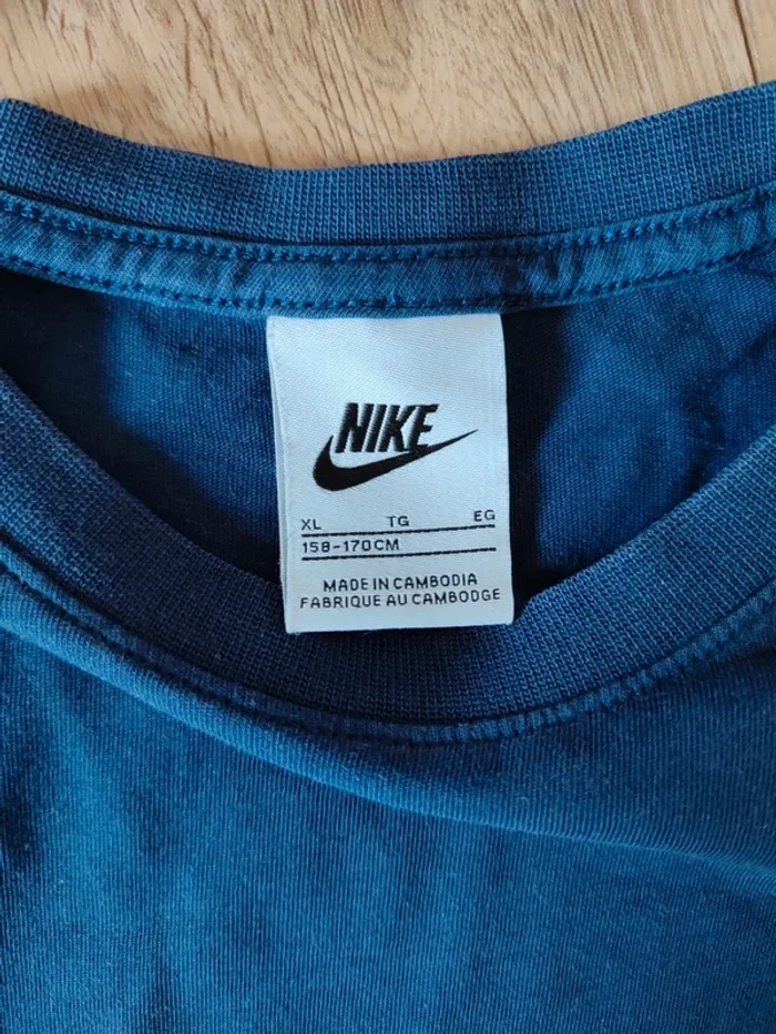T-shirt Nike bleu logo turquoise – Taille XL - photo numéro 3