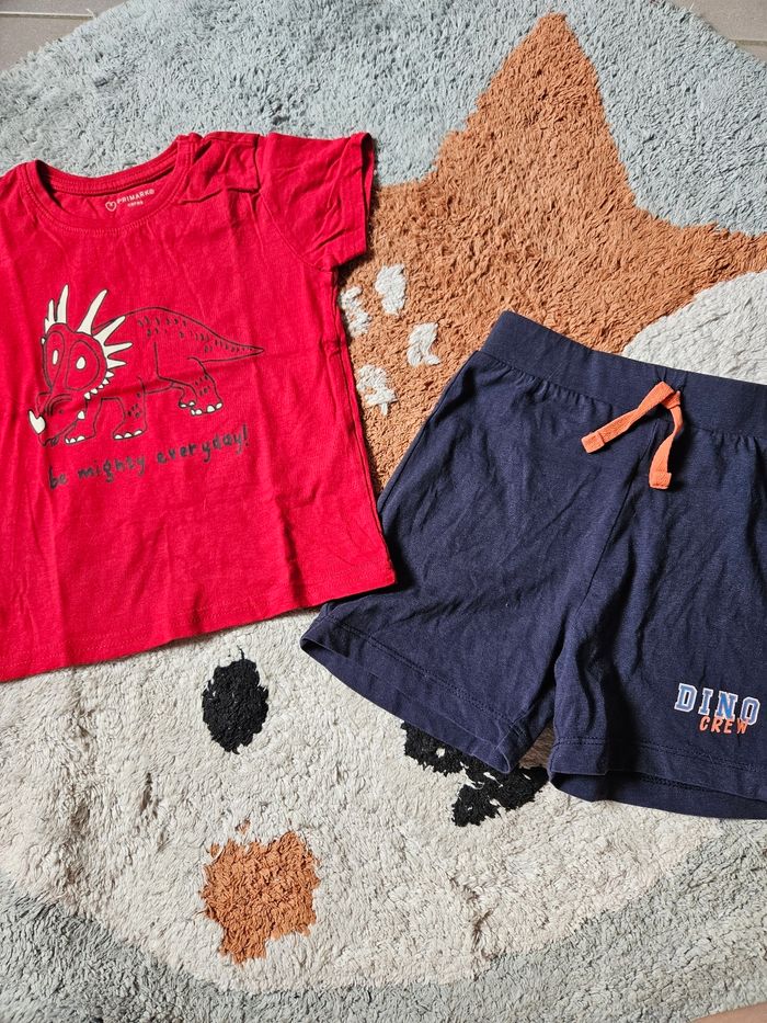 Ensemble dinosaure- 24 mois