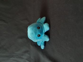 Peluche doudou pieuvre réversible bleu Hauteur 8 cm