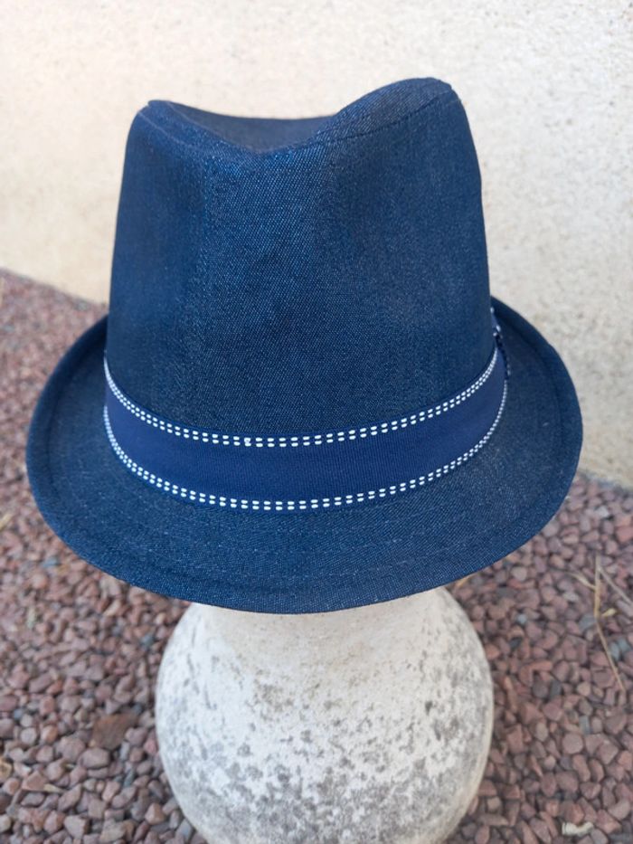 Chapeau - photo numéro 3