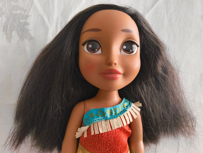 Poupée disney pocahontas - photo numéro 2