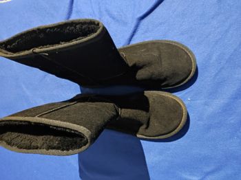 Bottes fourrées noires hiver