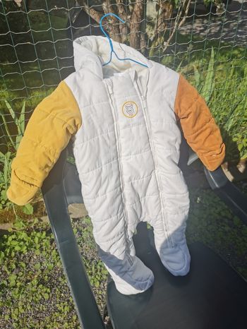 Combinaison taille 1 an