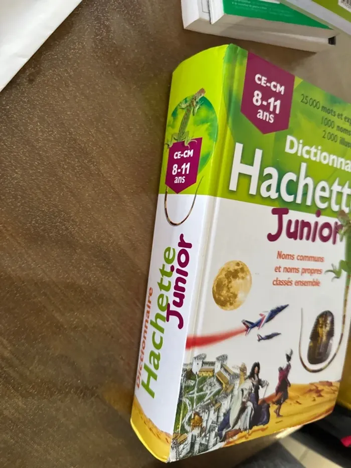 Livre dictionnaire, hachette junior 8-11 ans - photo numéro 2