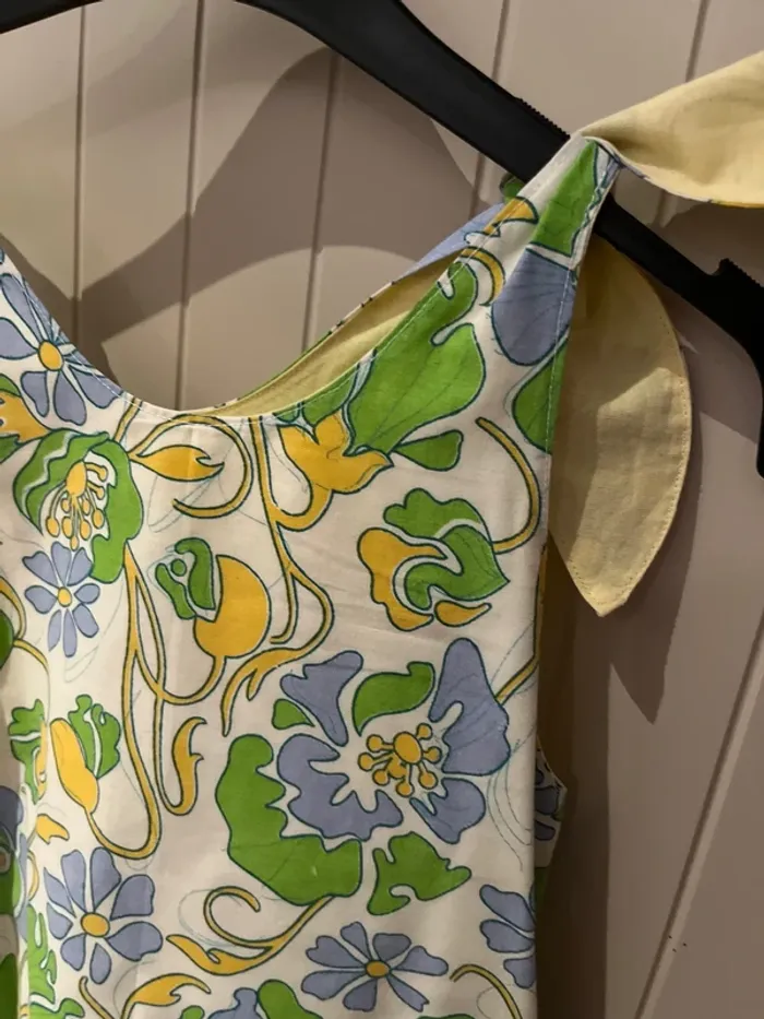 7 ans - robe vintage jaune et verte/bleu - photo numéro 5