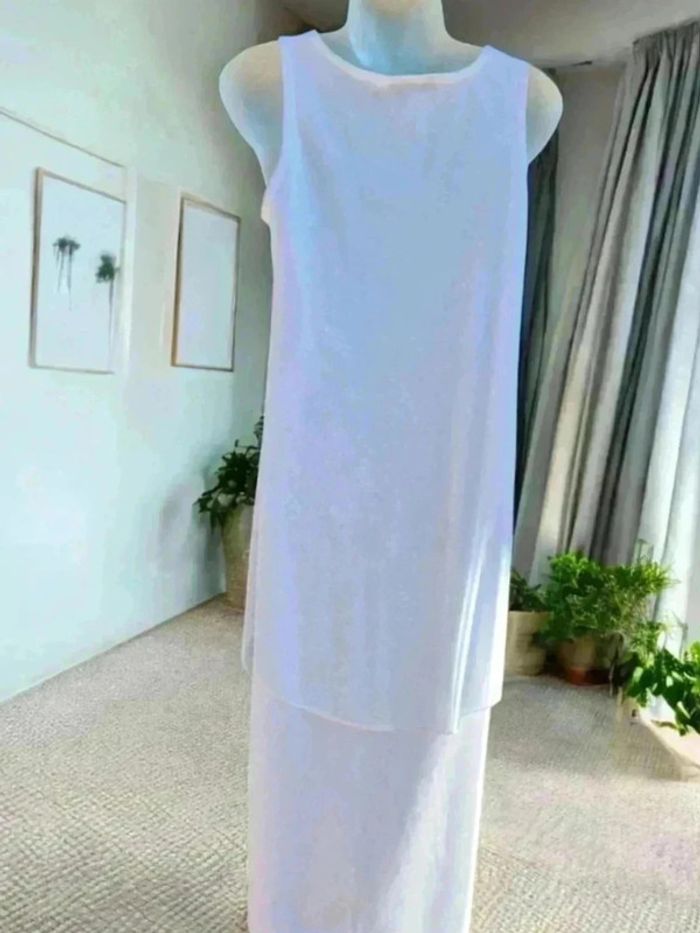 Robe longue sans manche blanche 🌹TU 38/40🌹 - photo numéro 2
