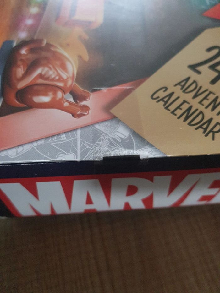 Lego 76231 calendrier Marvel - photo numéro 4