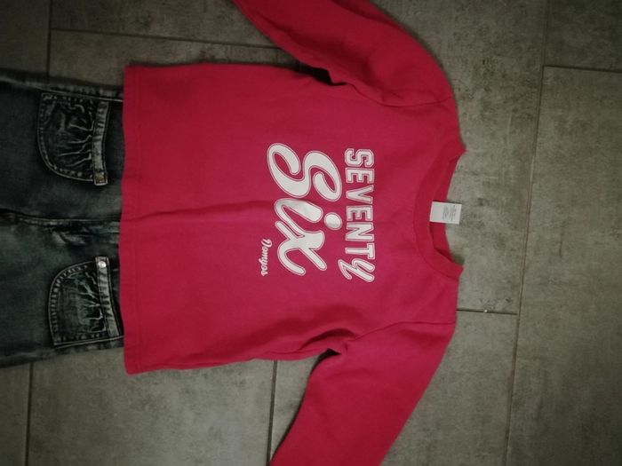 Ensemble jeans et sweat - photo numéro 2