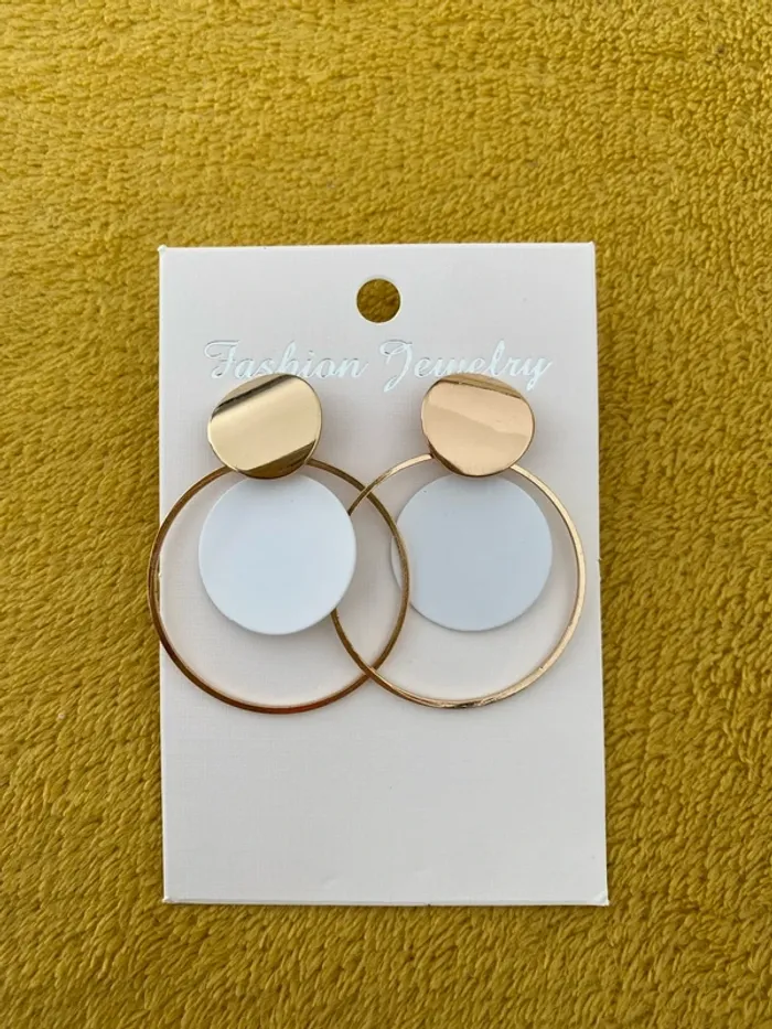 Boucles d’oreilles