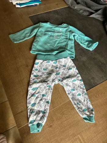Ensemble bebe