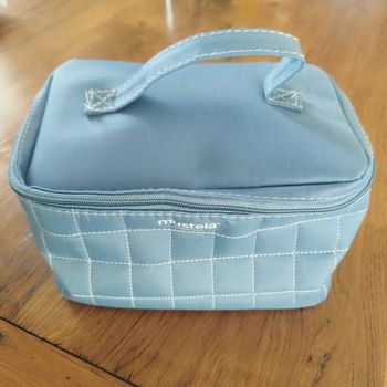 Trousse de toilette bébé bleu clair souple 