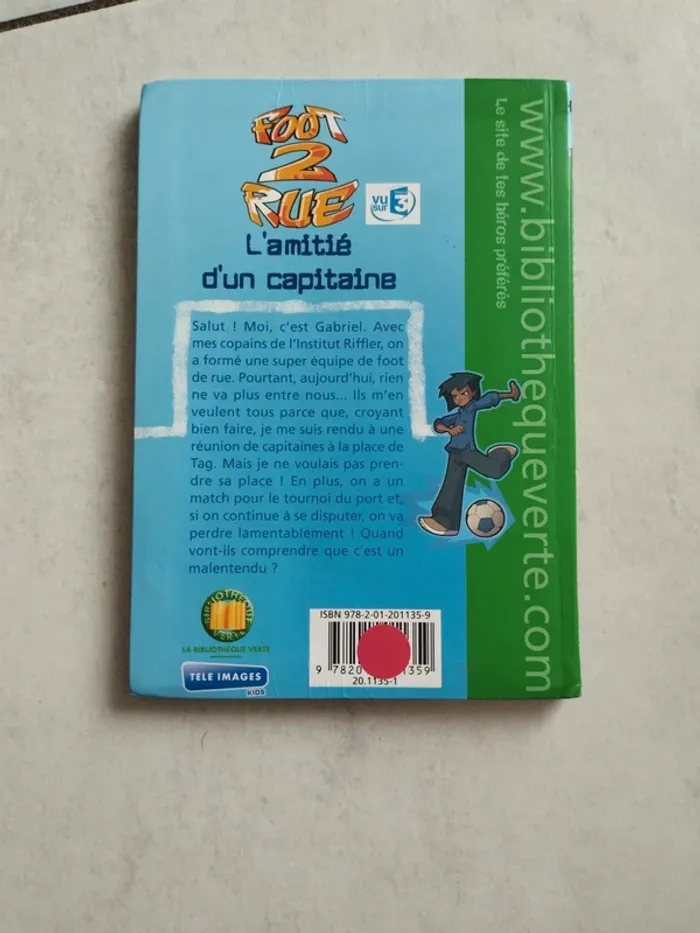 Foot 2 Rue - l'amitié d'un capitaine - photo numéro 2